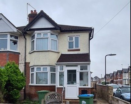 Property photo 1 of 7 Cover