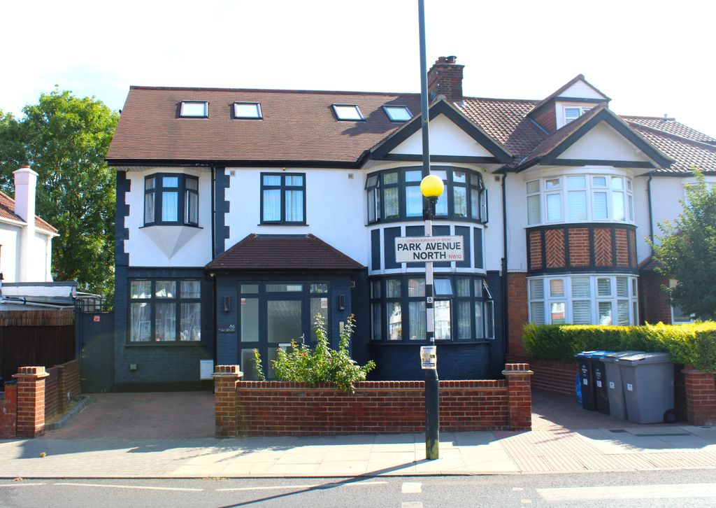Property photo 1 of 6
