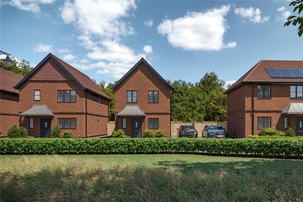 Property photo 1 of 9 External