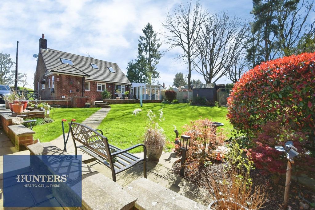 Property photo 3 of 32 Rear Garden 04.Jpg