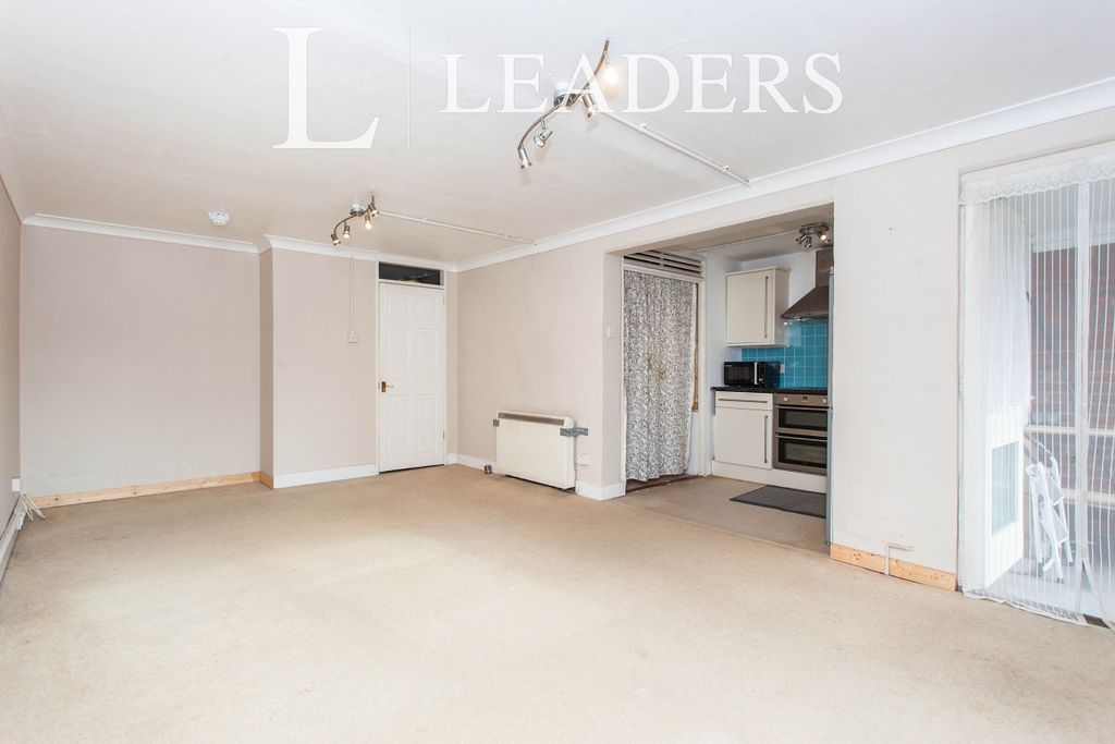 Property photo 3 of 11 939Fc6B7-c871-ee11-8