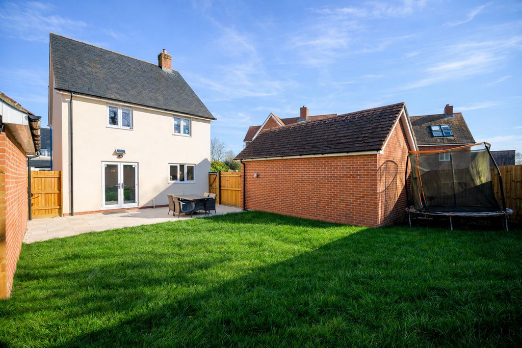 Property photo 2 of 26