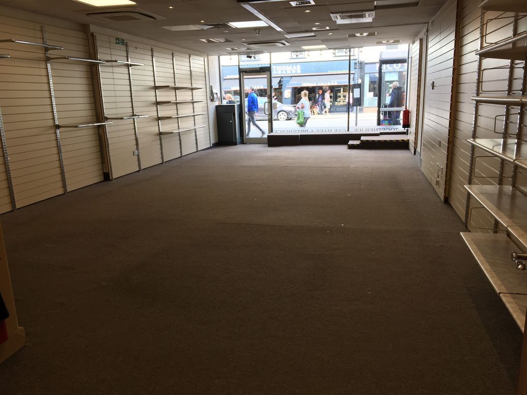 Property photo 3 of 6