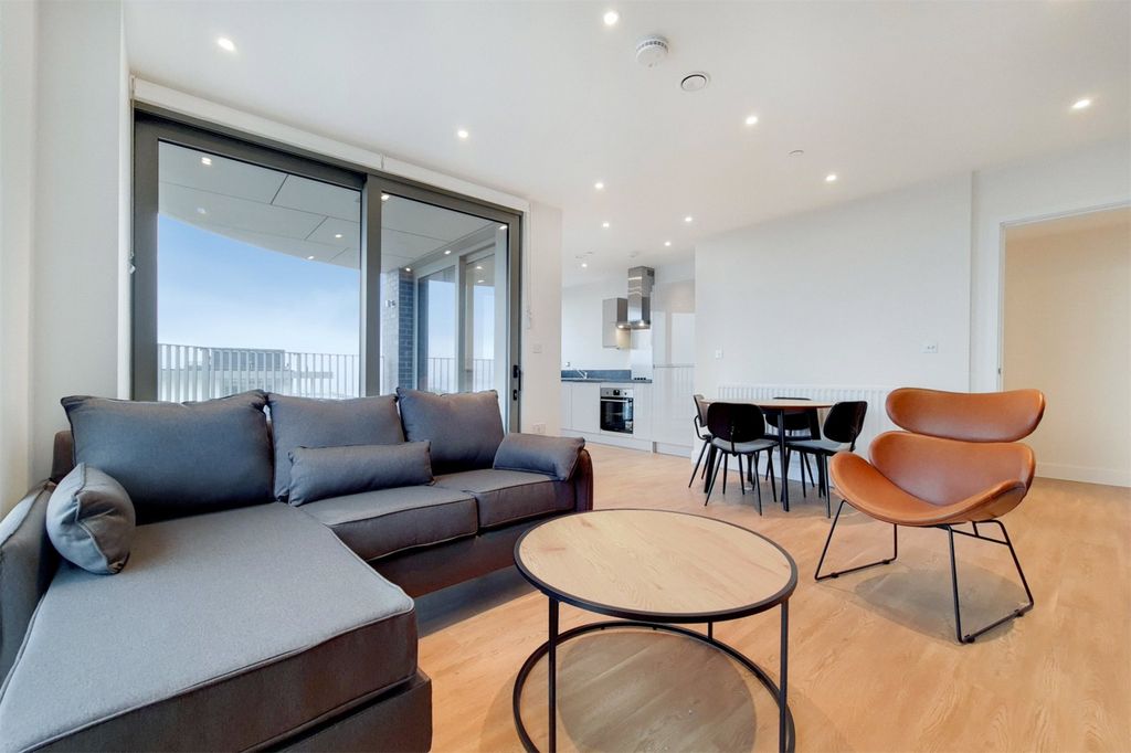 Property photo 2 of 20 Picture No. 02