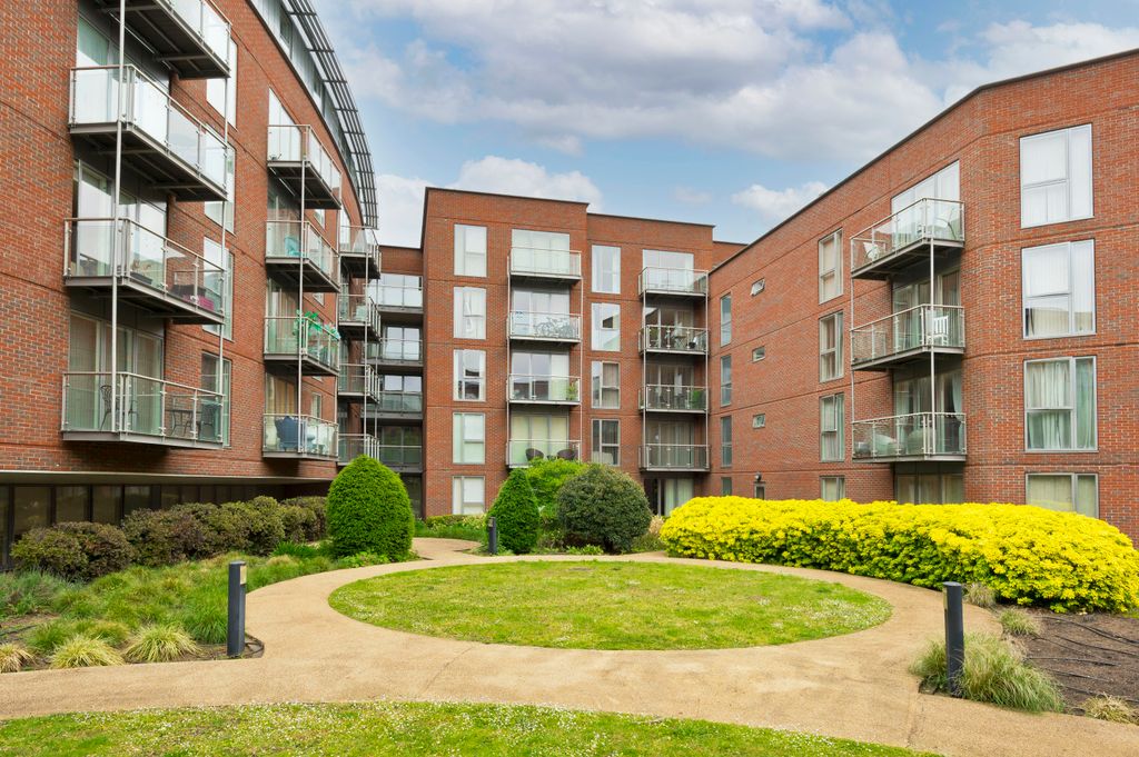 Property photo 3 of 12 2022 Exterior