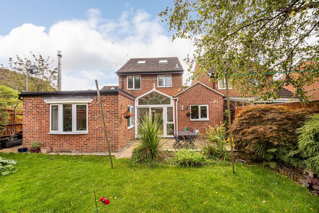 Property photo 1 of 24