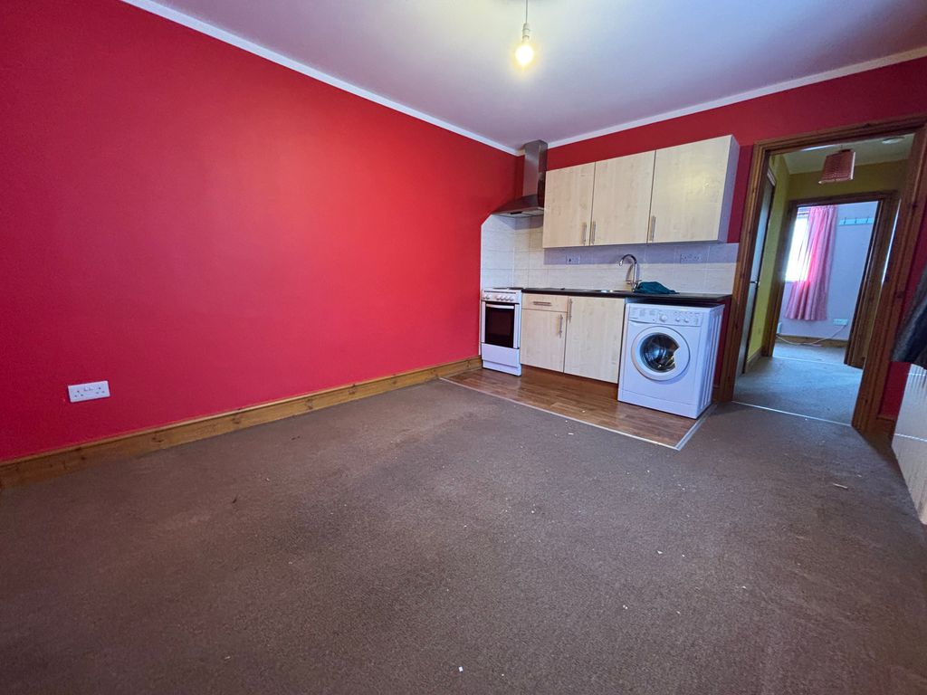 Property photo 2 of 7 Img_9450