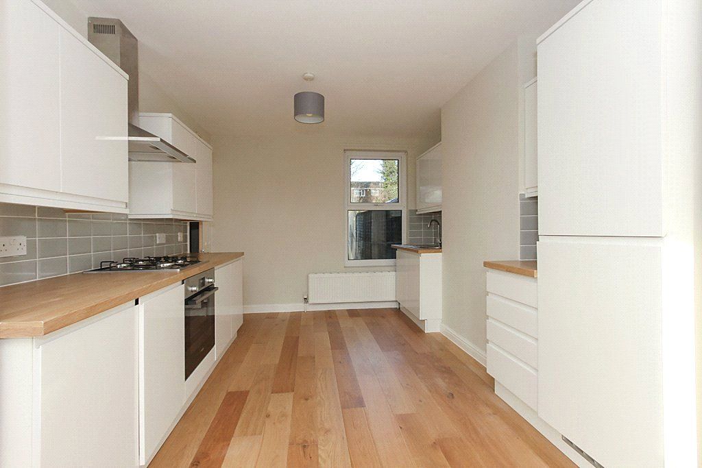 Property photo 2 of 13 Picture No. 14