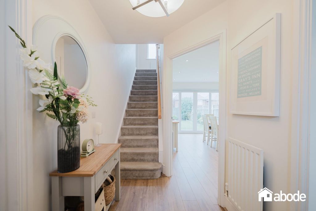 Property photo 2 of 20 Dsc02697-Hdr.Jpg