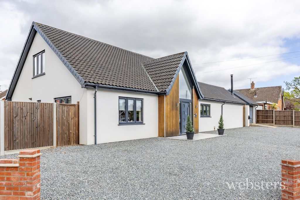 Property photo 1 of 31