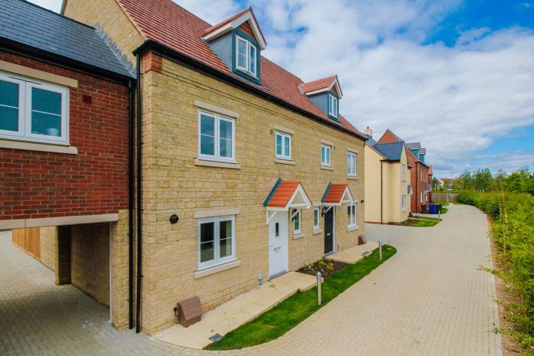 Property photo 1 of 9 12473