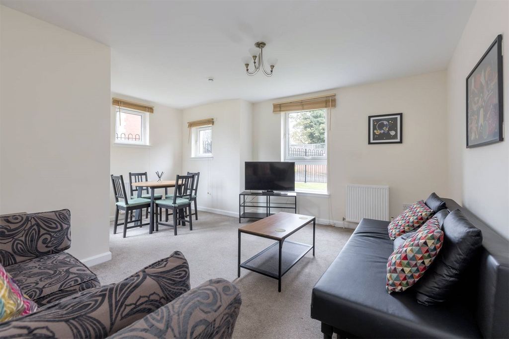 Property photo 2 of 20 Picture No. 02