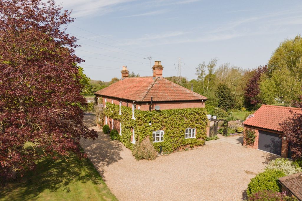 Property photo 1 of 24 Picture No. 46