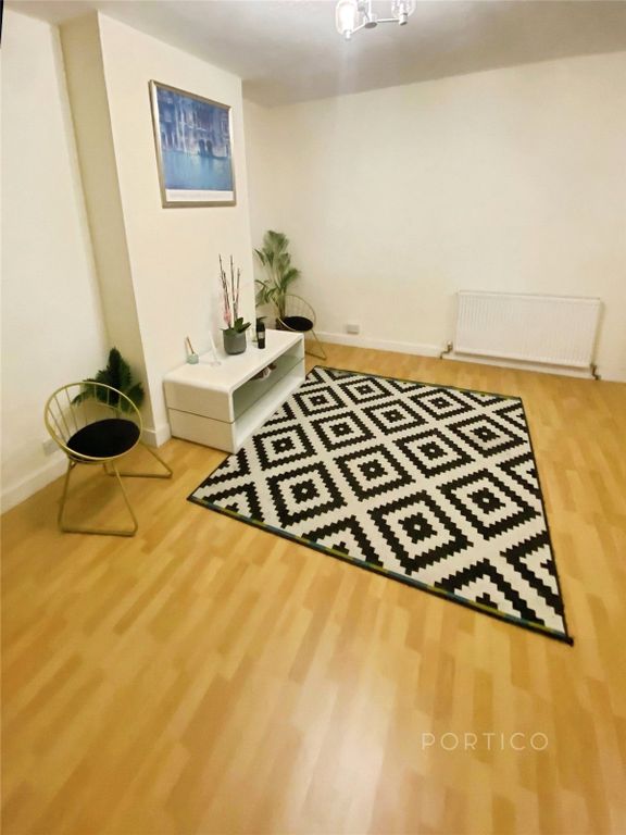 Property photo 3 of 10 Picture No. 03