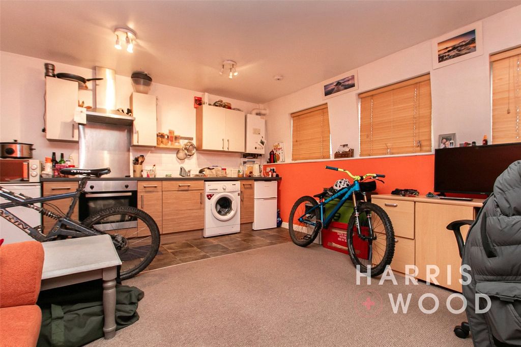 Property photo 2 of 7 Picture No. 05