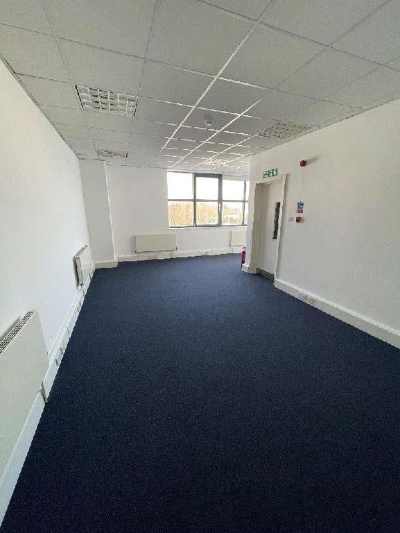 Property photo 3 of 4