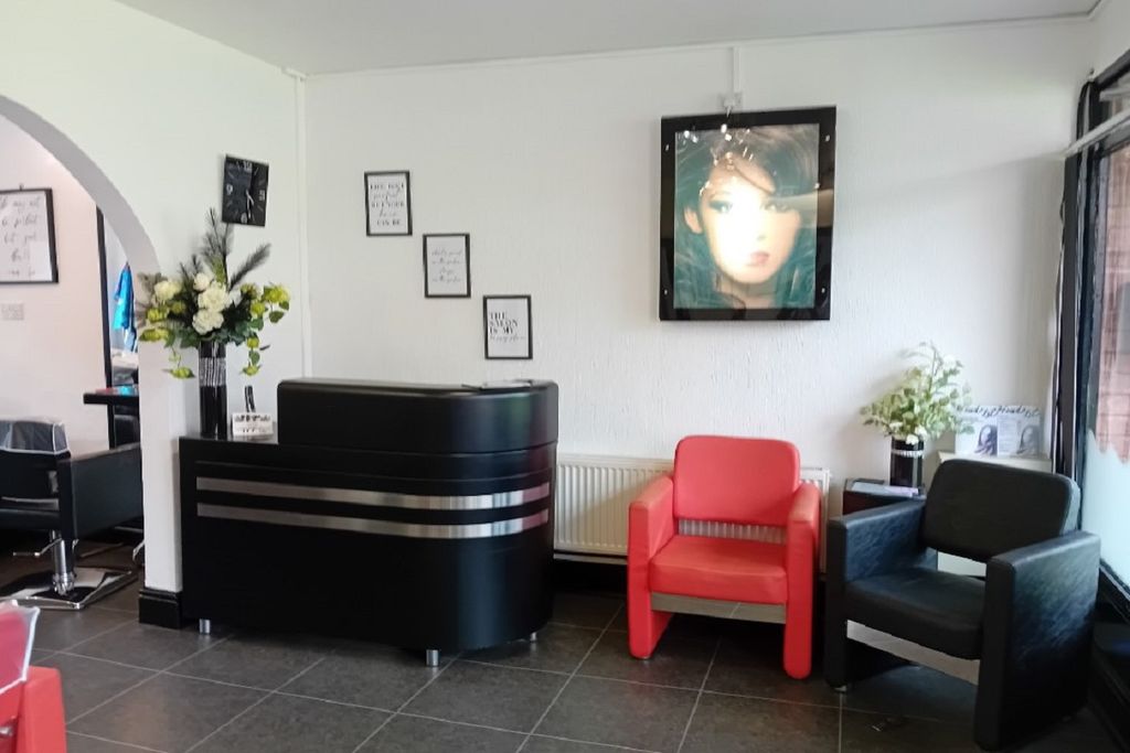 Property photo 3 of 7