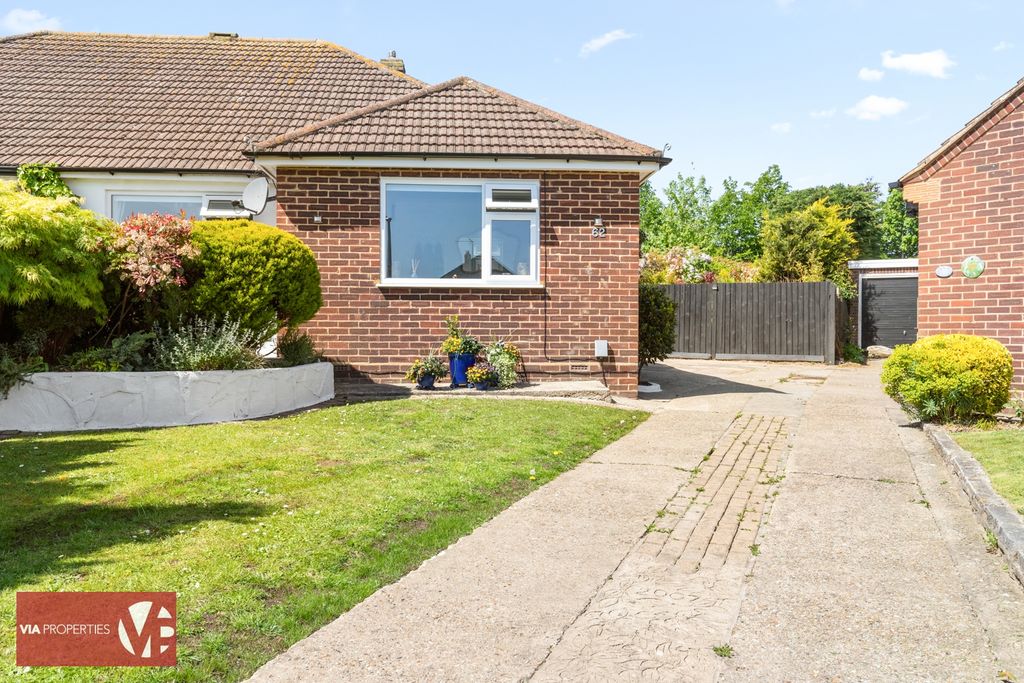 Property photo 1 of 42 Photo 44