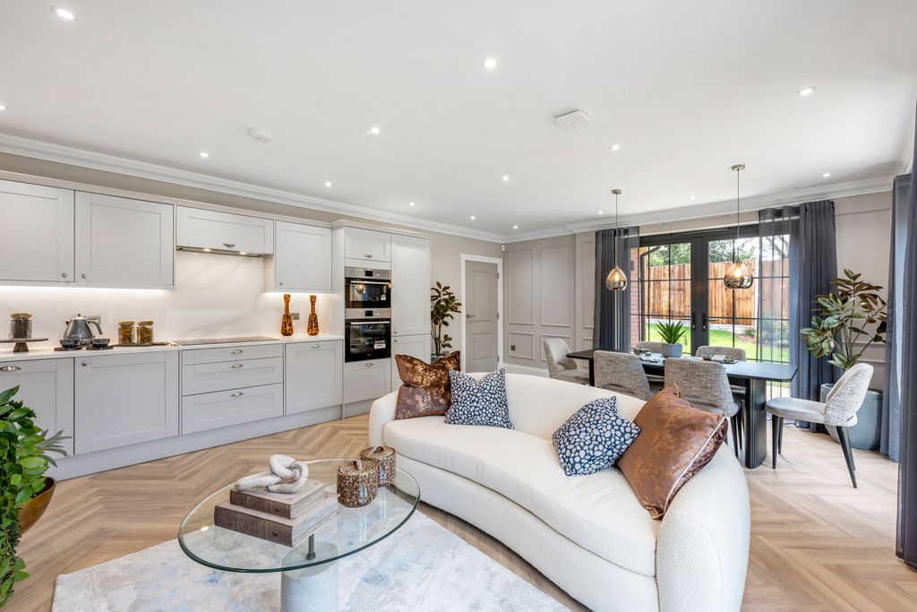 Property photo 1 of 15 Show Home Kitchen/Dining Room