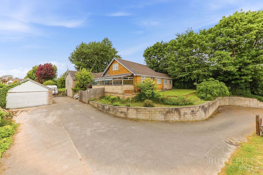 Property photo 1 of 38