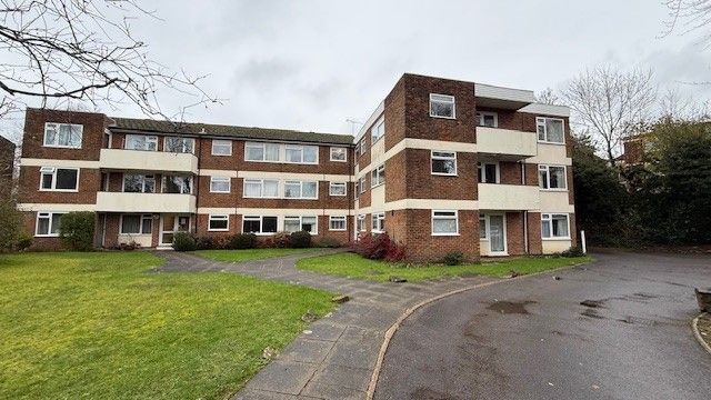 Property photo 2 of 13