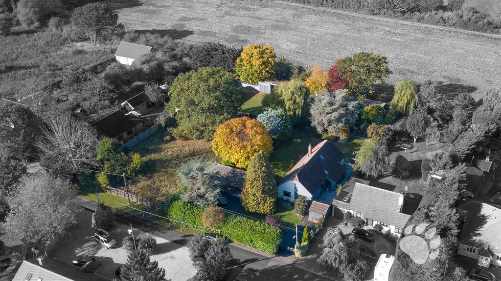 Property photo 3 of 59 Drone