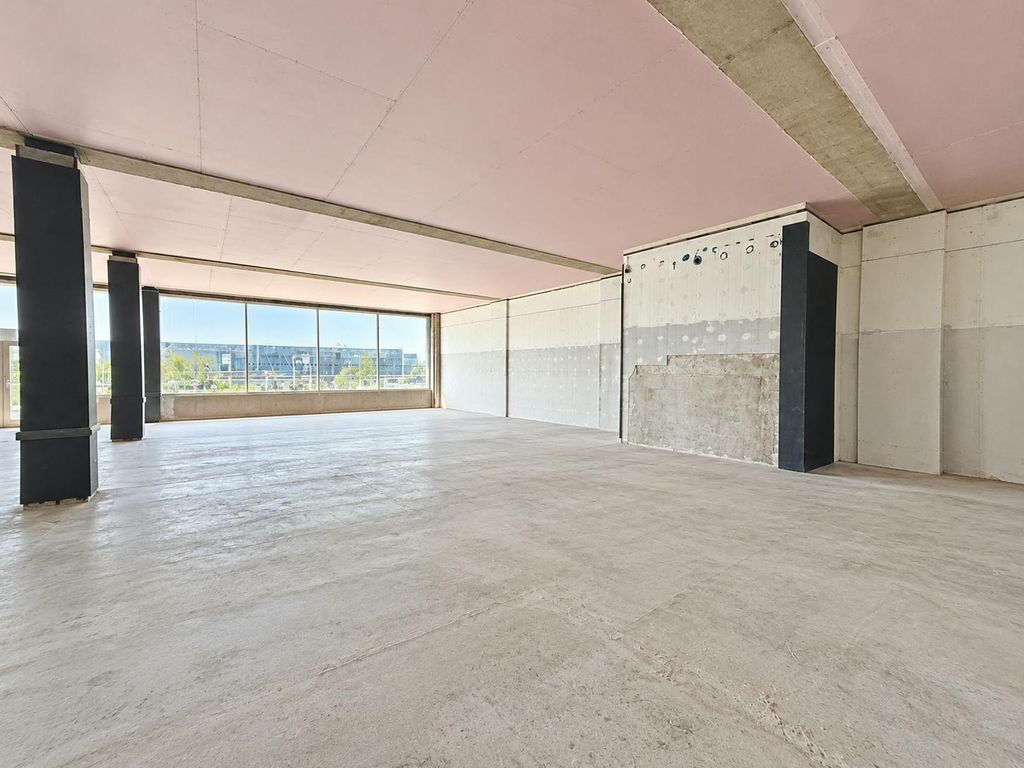 Property photo 3 of 4 Renovation Shell With Urban Views.Png