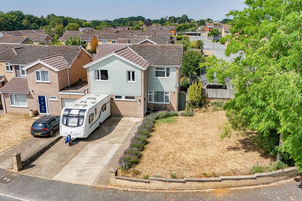Property photo 2 of 33 5297574