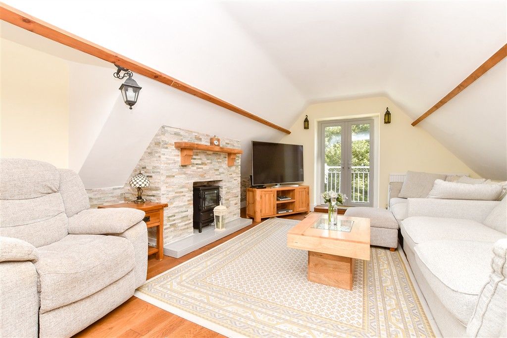 Property photo 2 of 12 Lounge/Diner