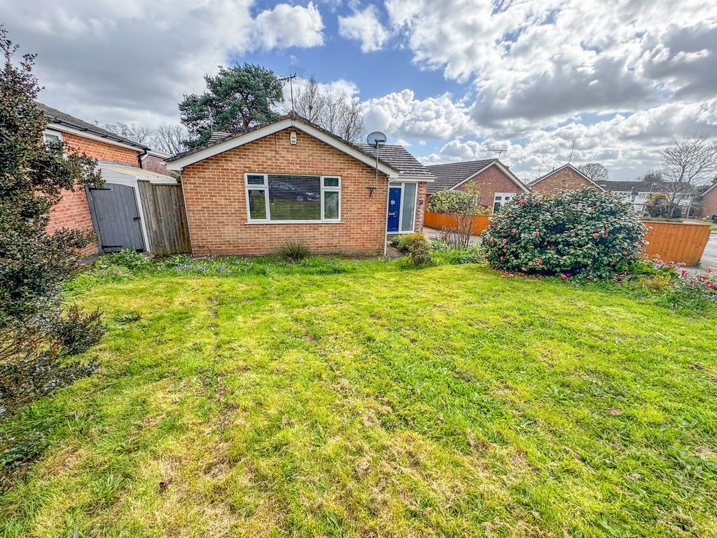 Property photo 1 of 18