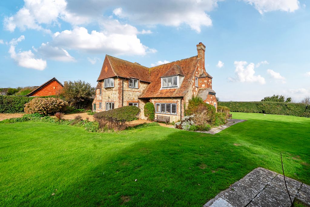 Property photo 2 of 15