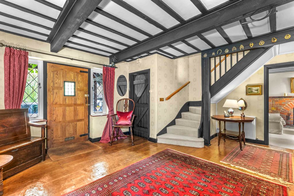 Property photo 2 of 22