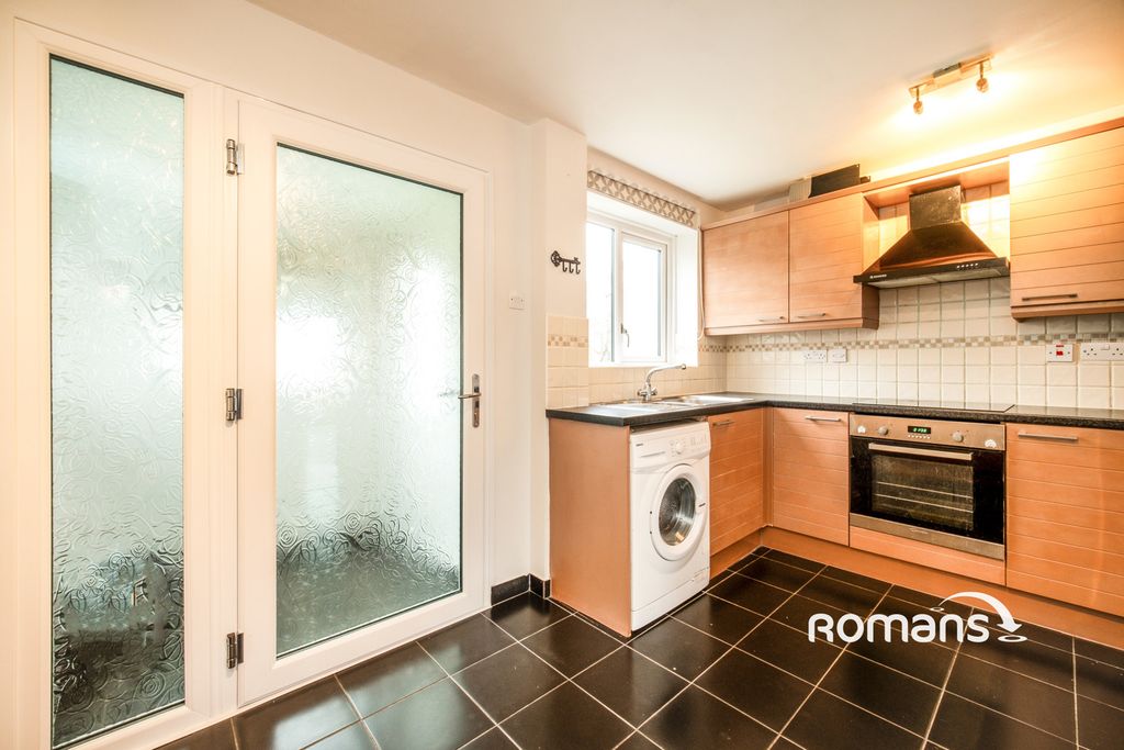 Property photo 2 of 10 Photo