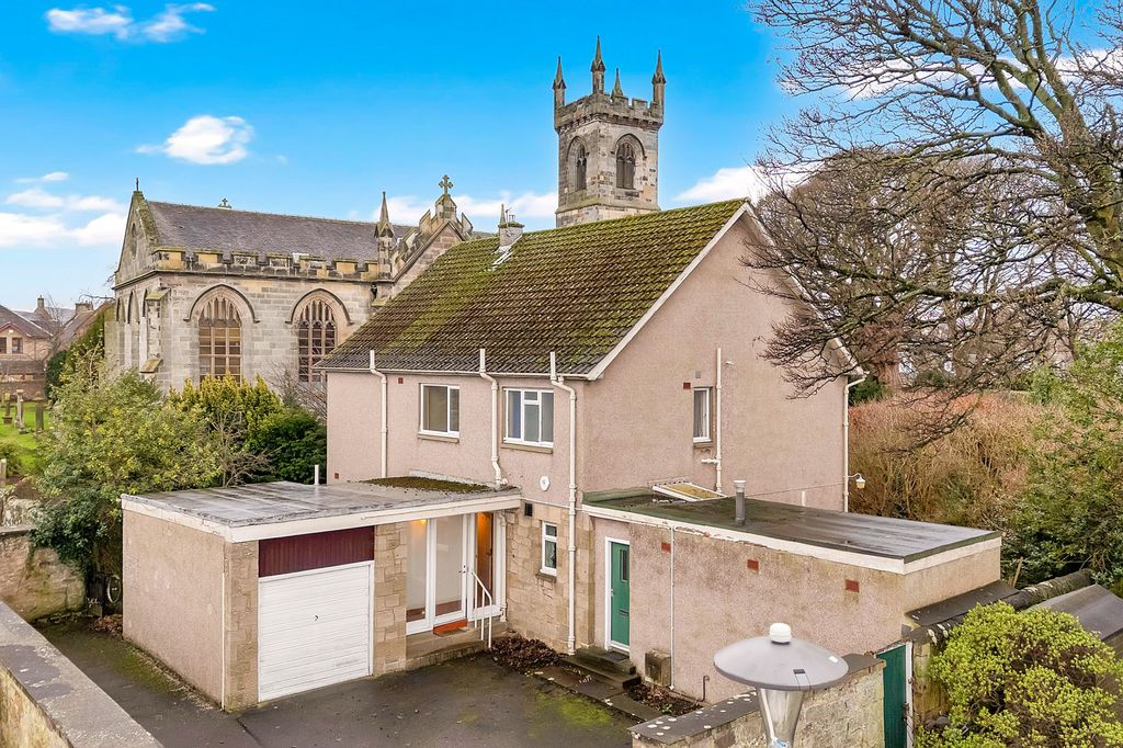 Property photo 1 of 19 Primary Property Image