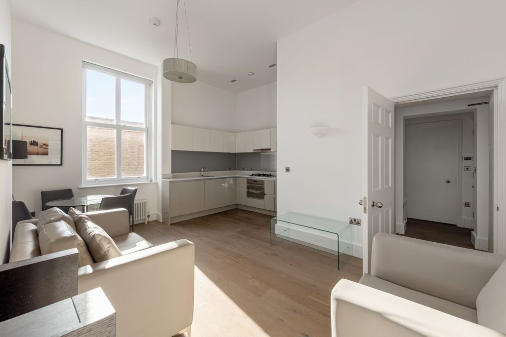 Property photo 1 of 11 094A9145