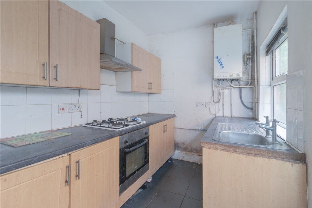 Property photo 3 of 4