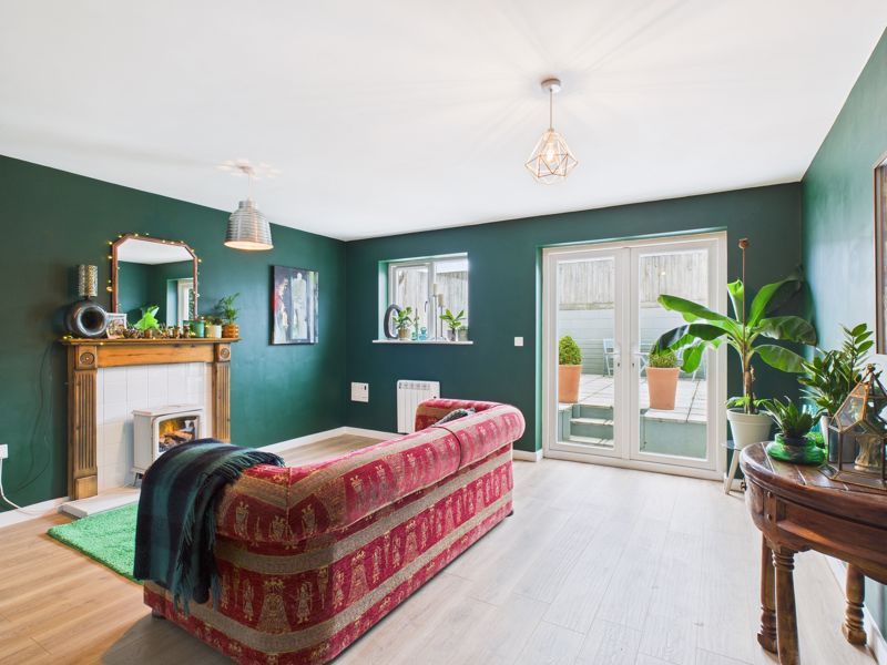 Property photo 2 of 7 Lounge/Diner