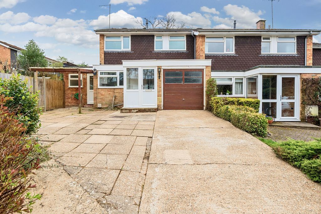 Property photo 1 of 24 1418551-1-69B3Cae...