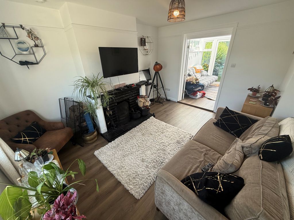 Property photo 3 of 18