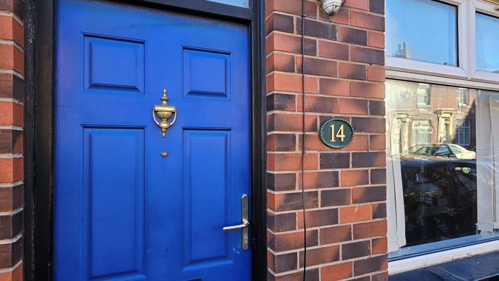 Property photo 2 of 14