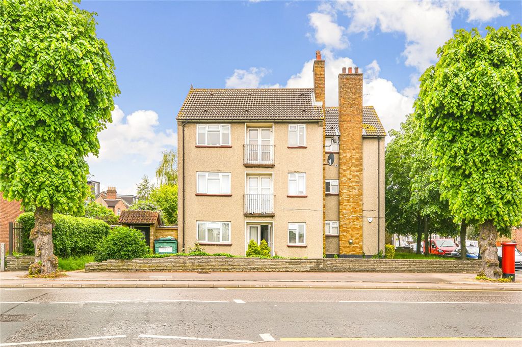 Property photo 2 of 14 Picture No. 24