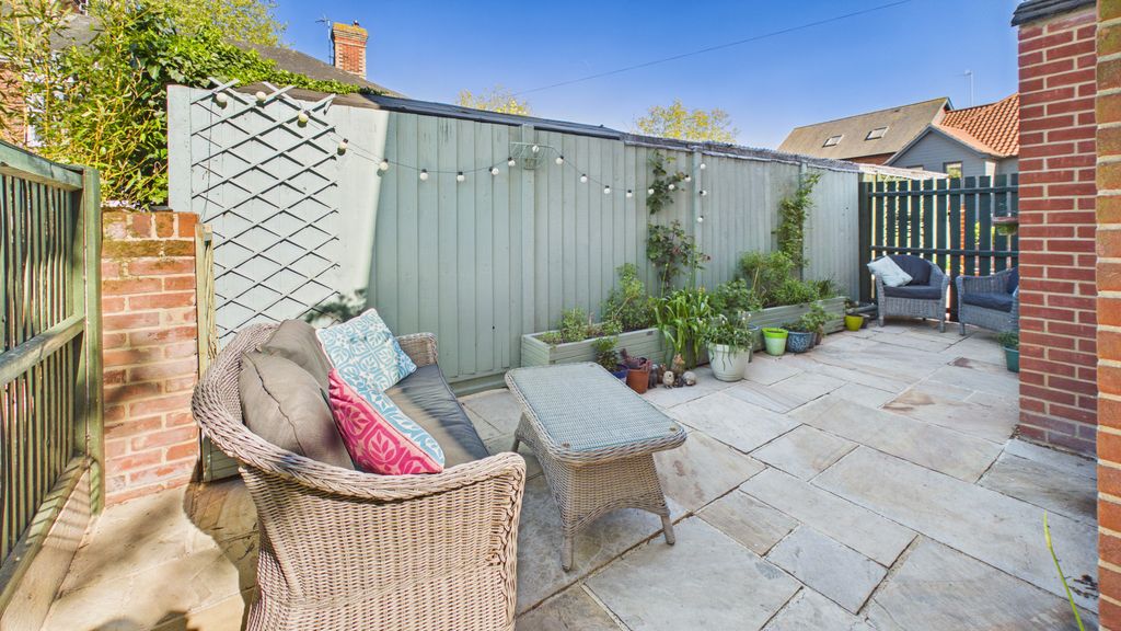 Property photo 3 of 10