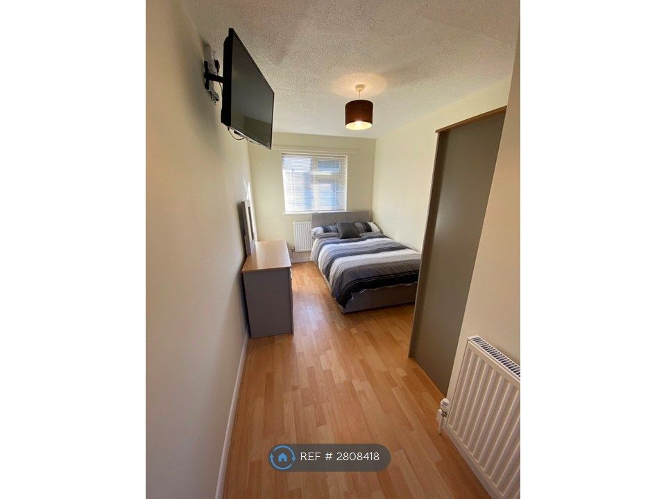 Property photo 2 of 4