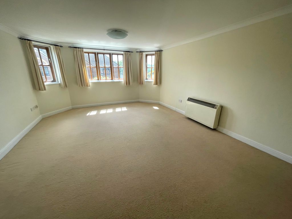 Property photo 3 of 7