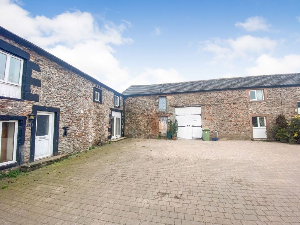Property photo 2 of 2