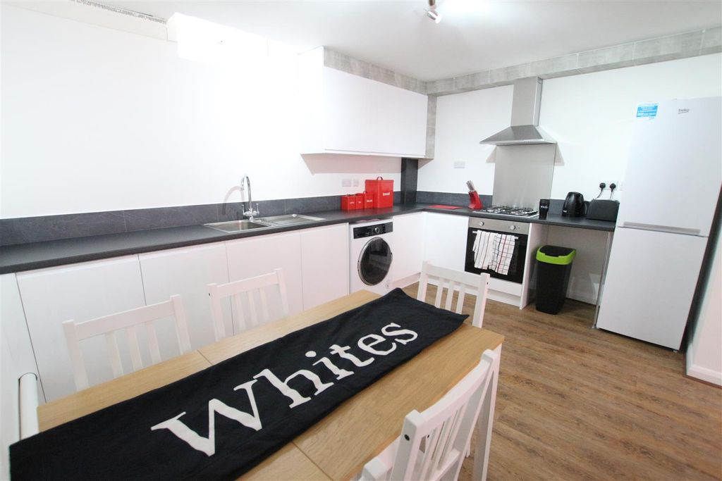 Property photo 3 of 11 Img_7730.Jpg