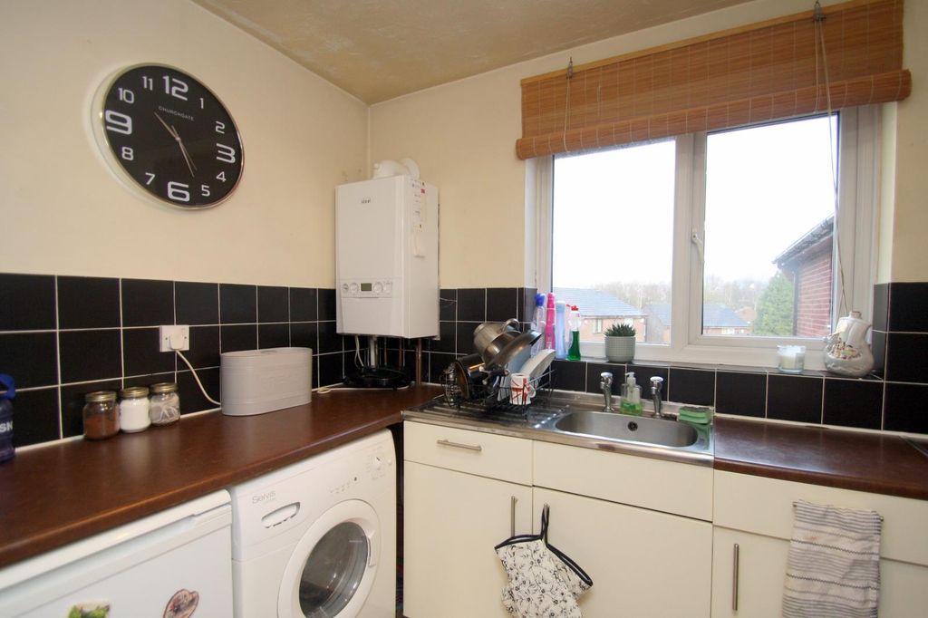 Property photo 3 of 13 0 General