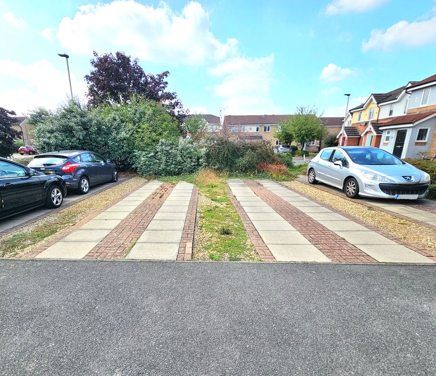 Property photo 2 of 18
