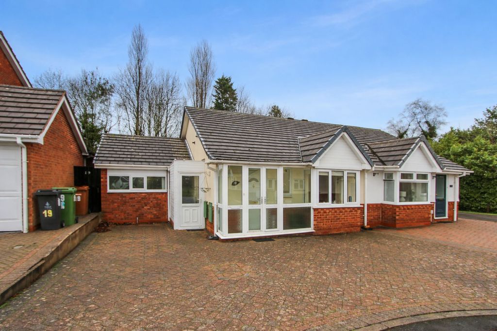 Property photo 1 of 21