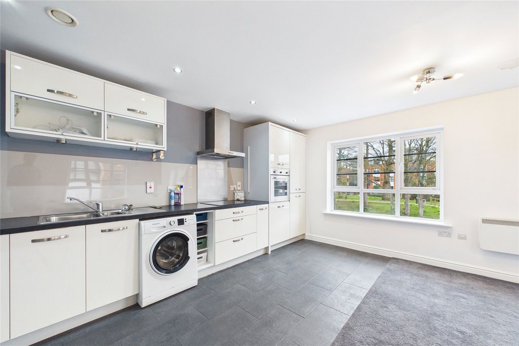 Property photo 3 of 9 Picture No. 07